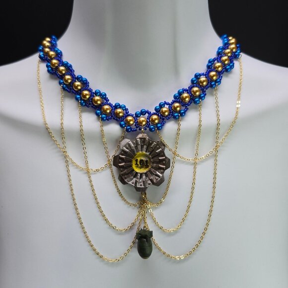 Handmade 18k gold Plated Fallout Vault 101 Inspired Victorian Waterfall Necklace - Picture 5 of 12